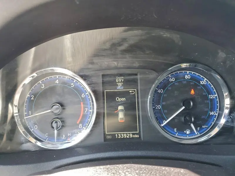 2019 TOYOTA COROLLA L  