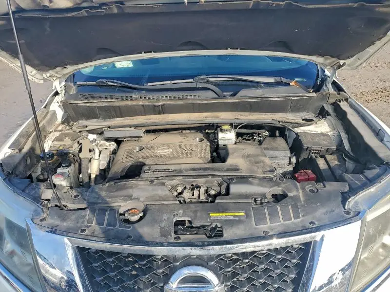 2016 NISSAN PATHFINDER S  