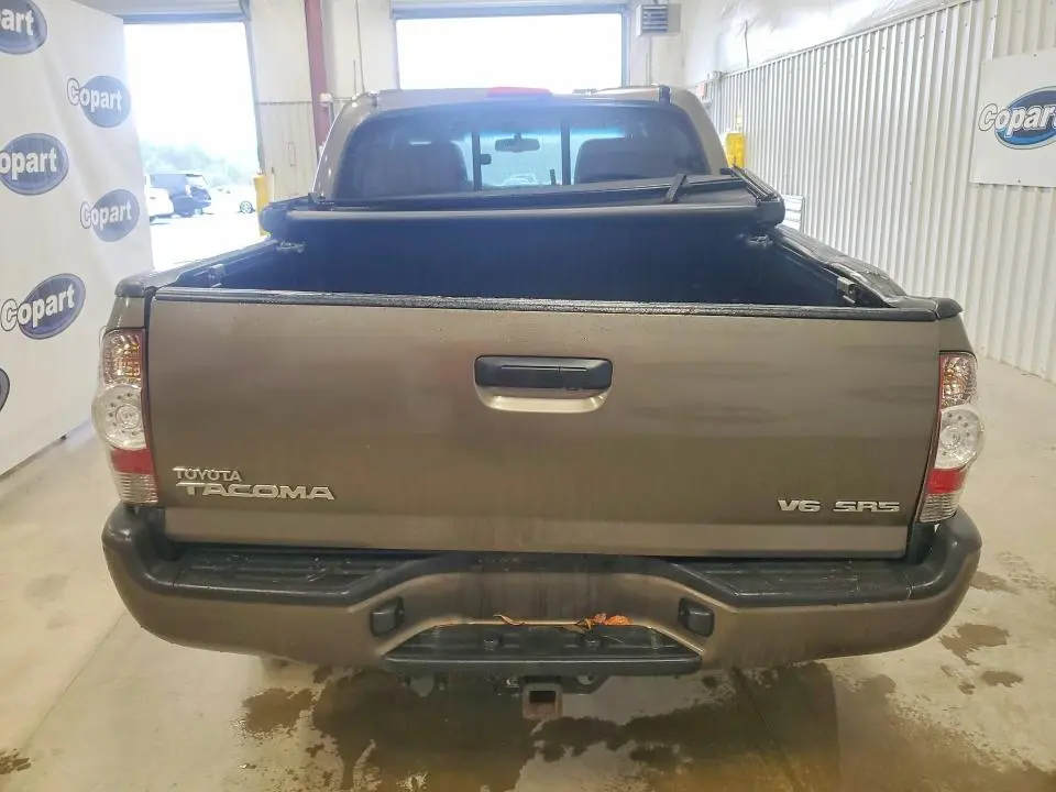 2010 TOYOTA TACOMA V6  
