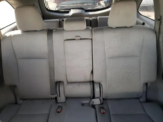 2015 TOYOTA HIGHLANDER LE  
