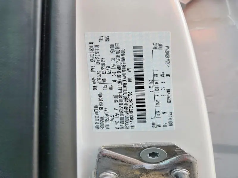 2019 FORD ESCAPE S  