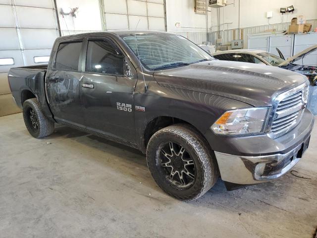 2015 RAM 1500 SLT