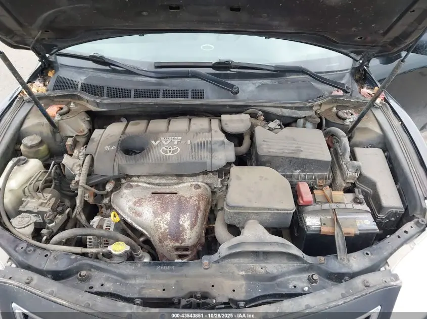 2010 TOYOTA CAMRY SE/LE/XLE