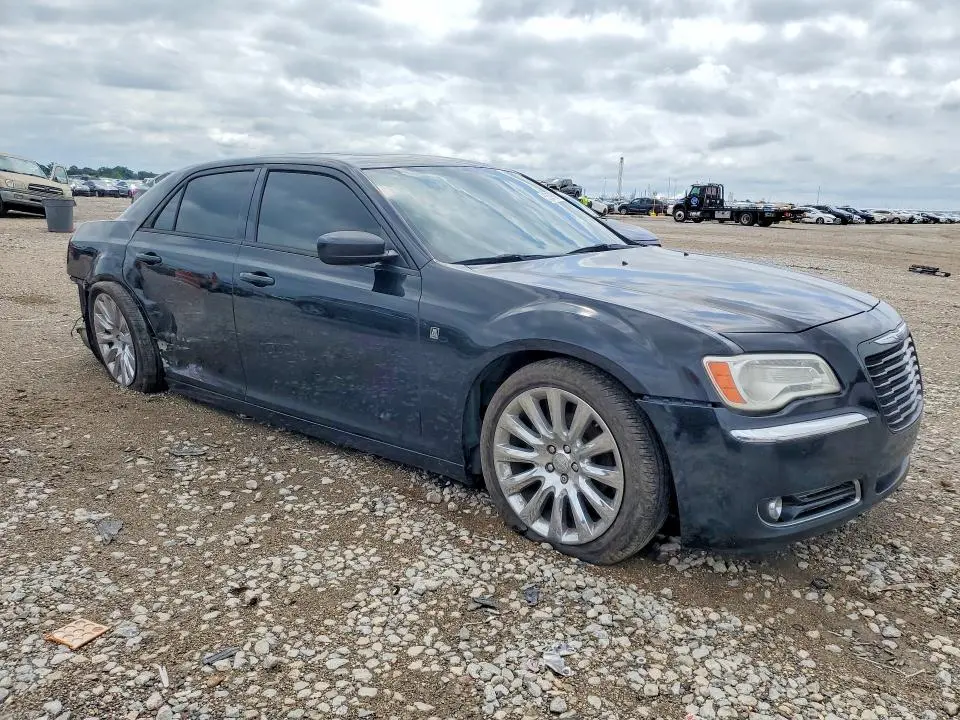 2013 CHRYSLER 300   