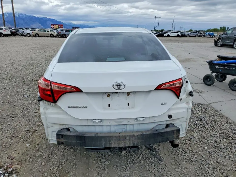 2018 TOYOTA COROLLA LE  