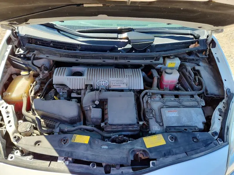 2012 TOYOTA PRIUS TWO  