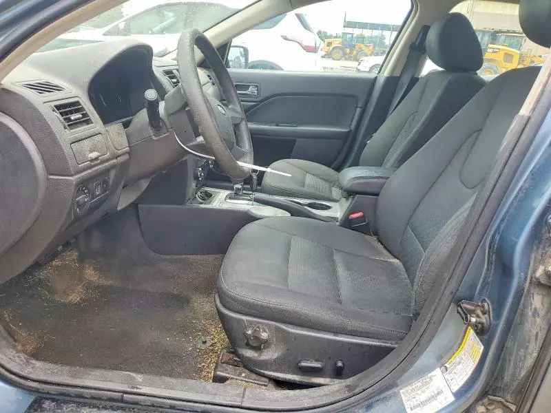 2011 FORD FUSION SE  