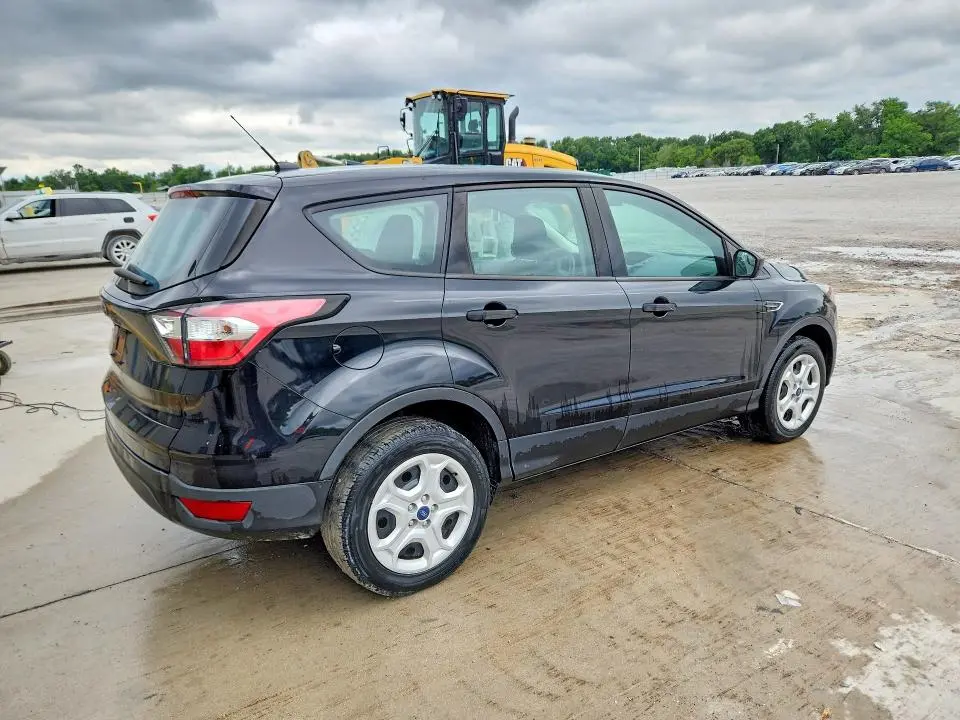 2018 FORD ESCAPE S  
