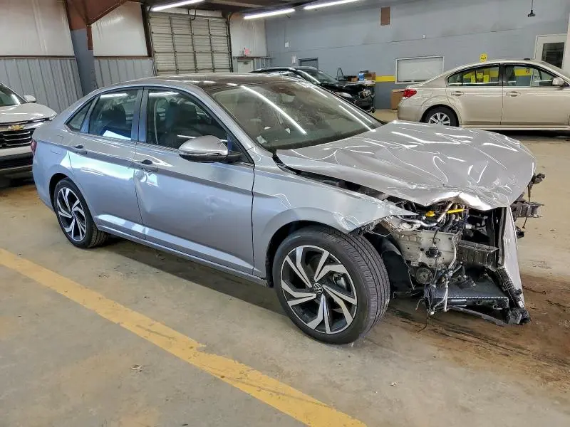 2025 VOLKSWAGEN JETTA SEL  