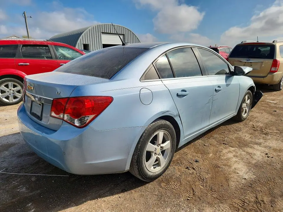 2011 CHEVROLET CRUZE   