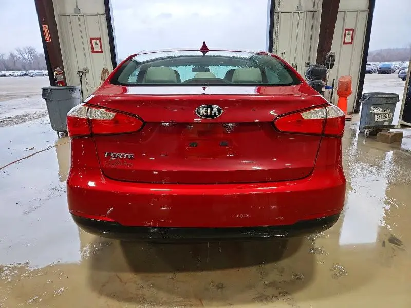 2015 KIA FORTE LX  