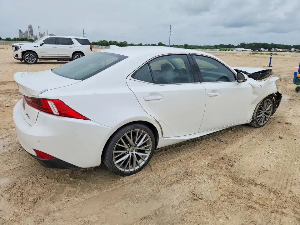 2015 LEXUS IS 250  