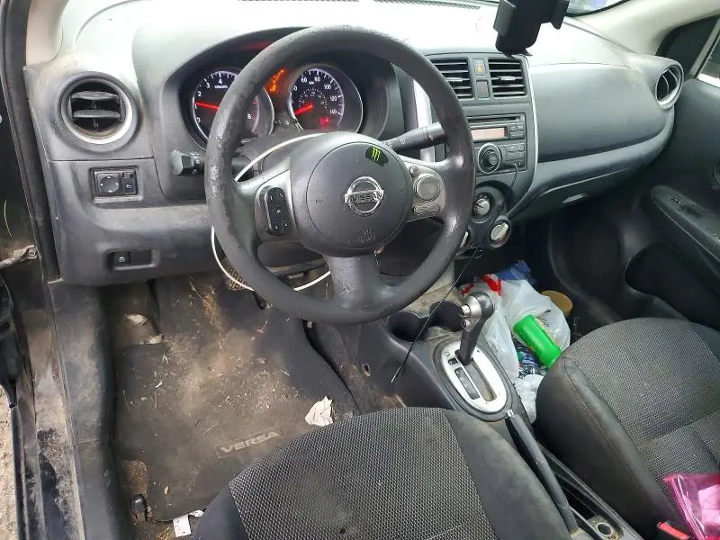 2014 NISSAN VERSA 1.6 SV  