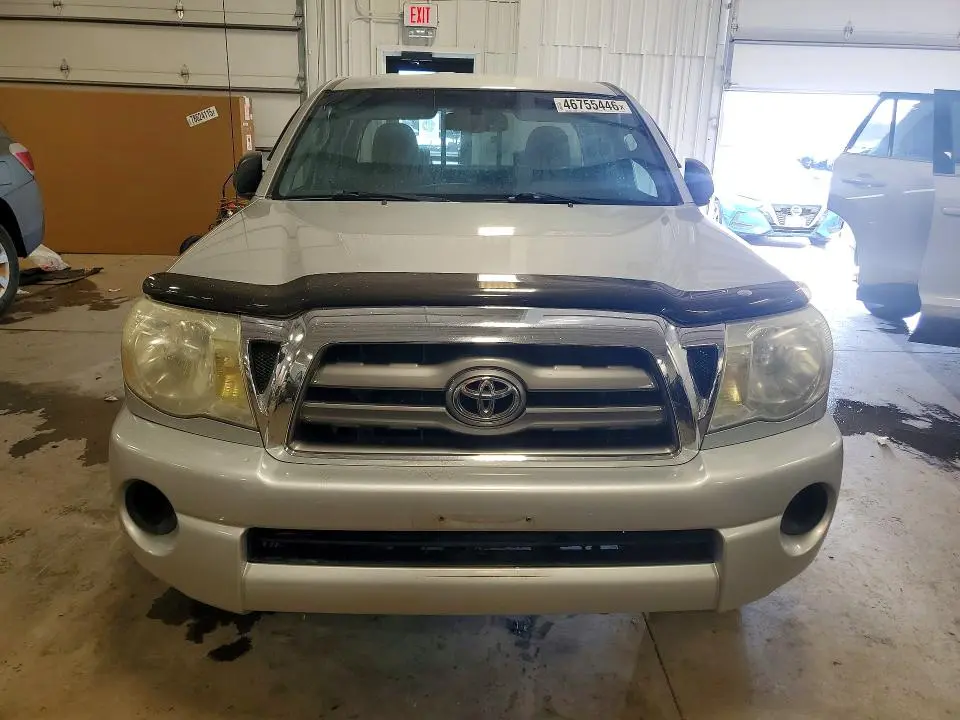 2010 TOYOTA TACOMA BASE  