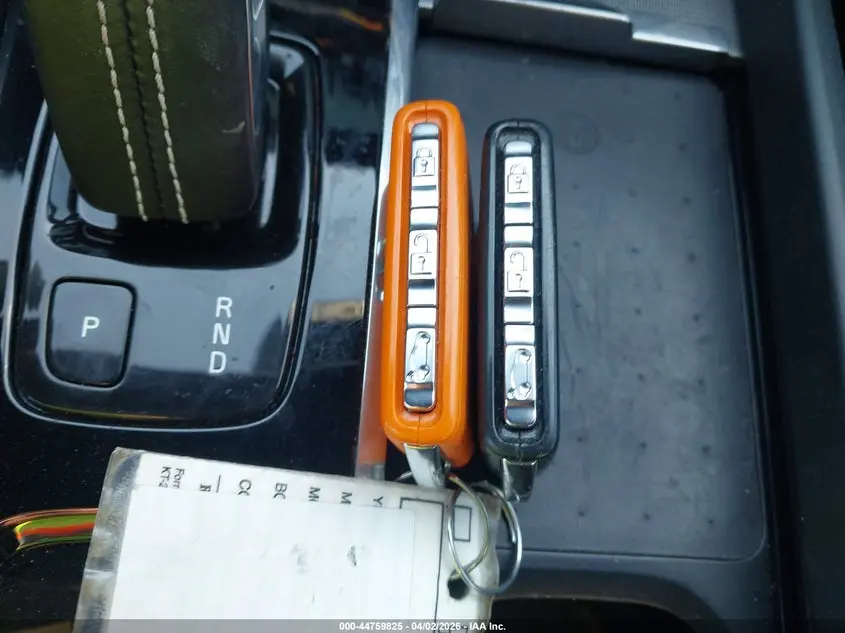 2022 VOLVO XC60 RECHARGE PLUG-IN HYBRID T8 R-DESIGN EXTENDED RANGE