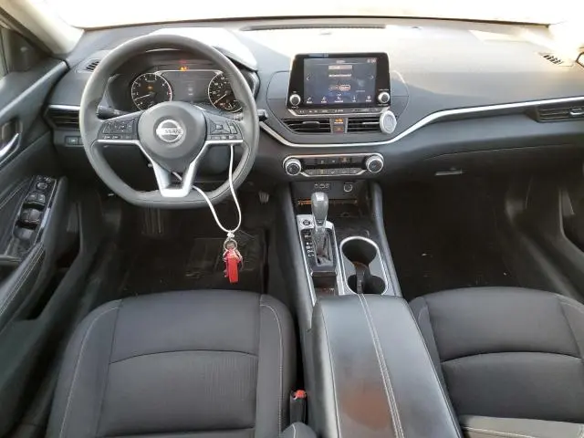 2021 NISSAN ALTIMA SV  