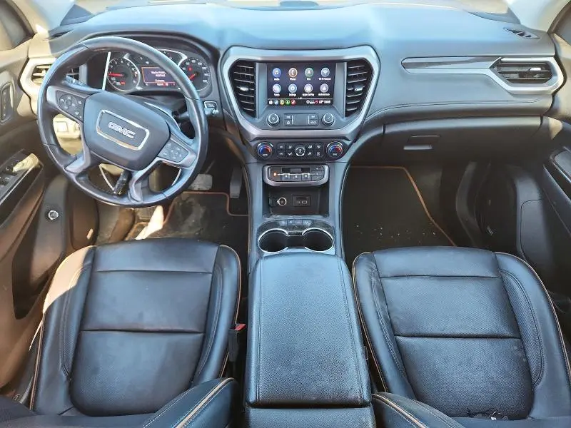 2021 GMC ACADIA AT4  