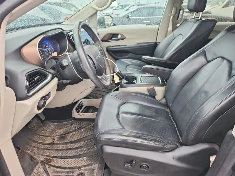 2017 CHRYSLER PACIFICA TOURING L PLUS  