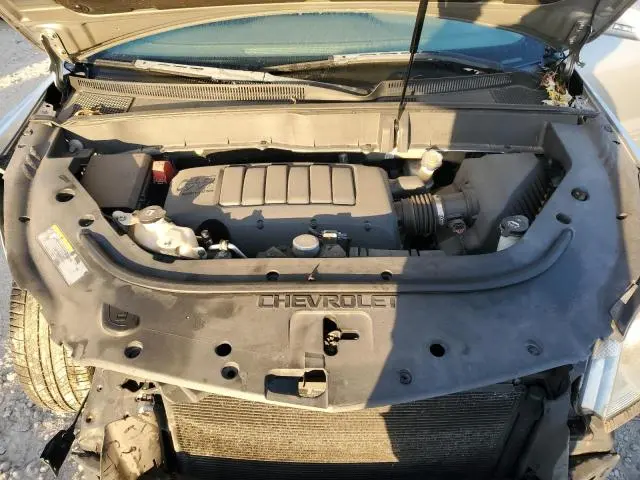 2010 CHEVROLET TRAVERSE LT  