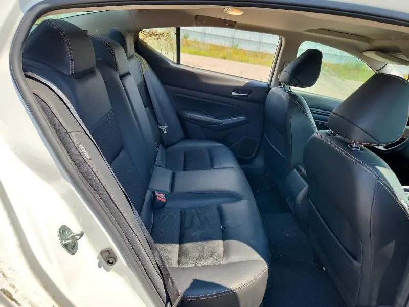 2020 NISSAN ALTIMA SR  