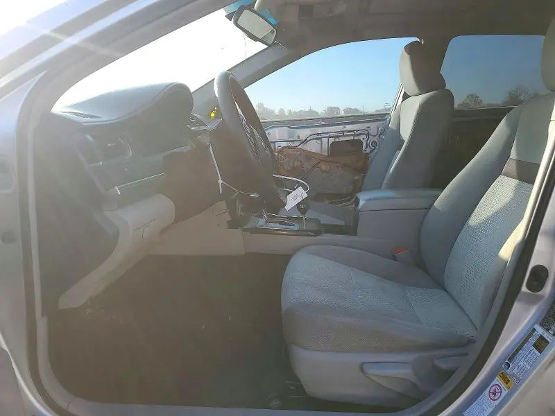 2014 TOYOTA CAMRY L  