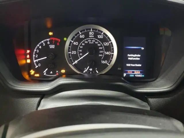 2021 TOYOTA COROLLA LE  