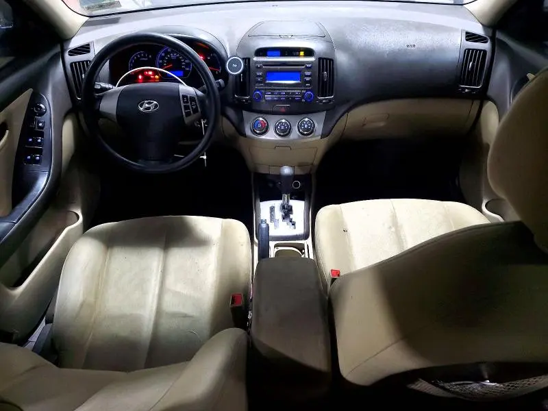 2010 HYUNDAI ELANTRA BLUE  