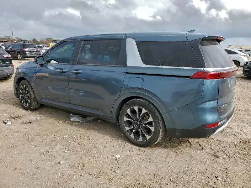 2023 KIA CARNIVAL EX  