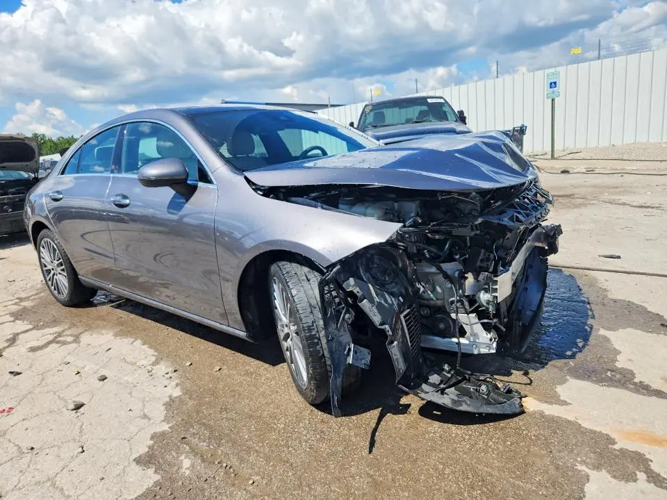 2023 MERCEDES-BENZ CLA 250  