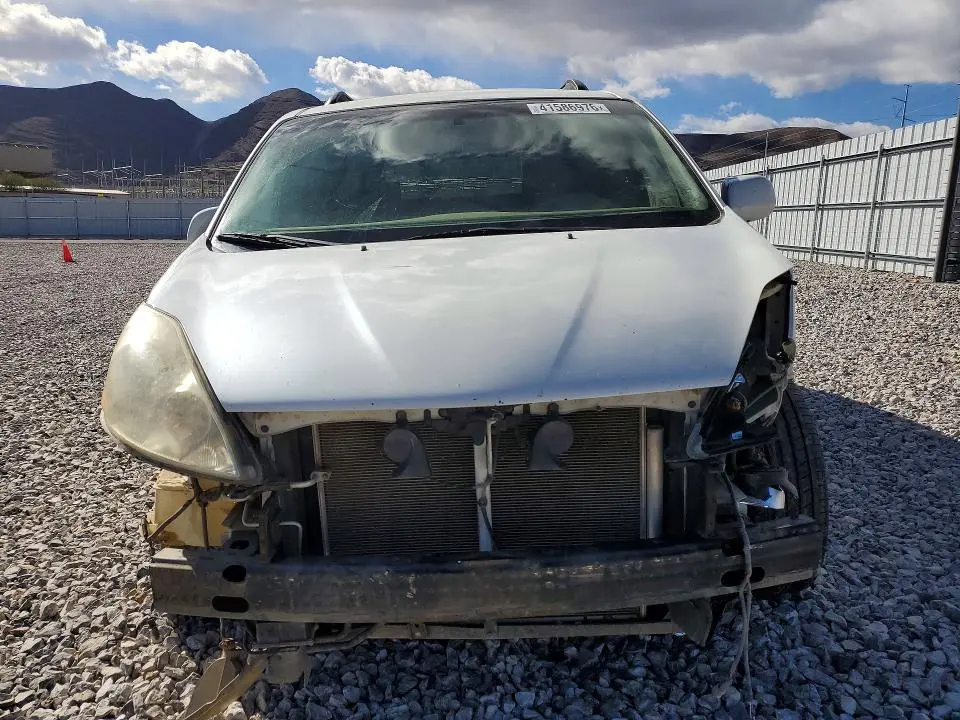 2010 TOYOTA SIENNA XLE LIMITED  