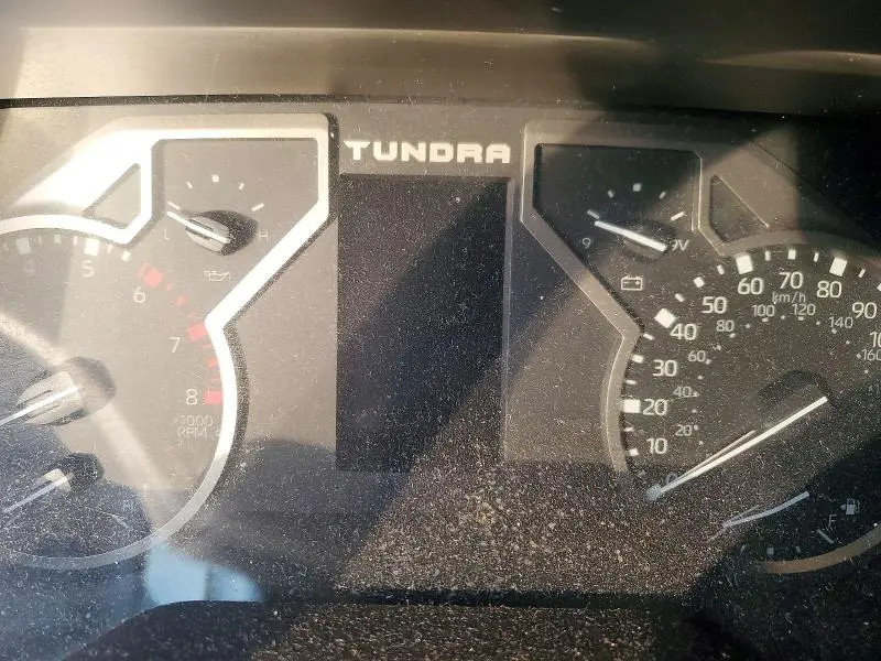 2024 TOYOTA TUNDRA CREWMAX SR  