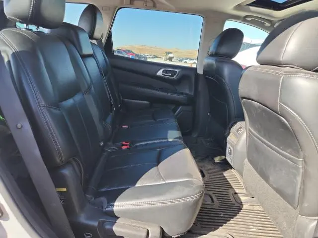 2016 NISSAN PATHFINDER S  