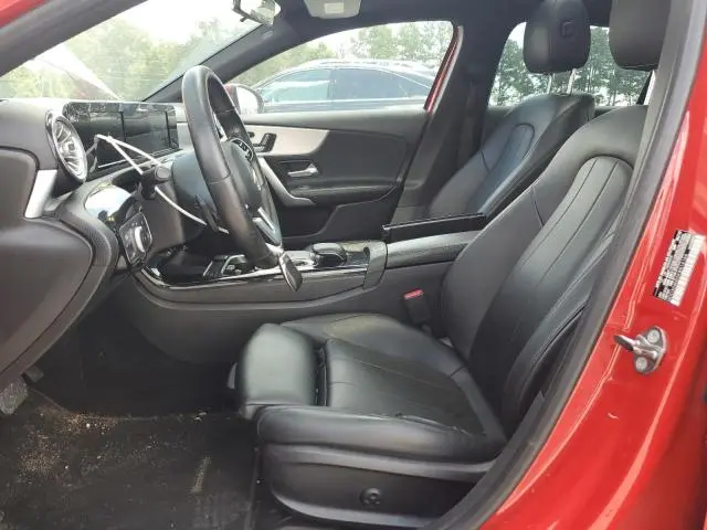 2019 MERCEDES-BENZ A 220  