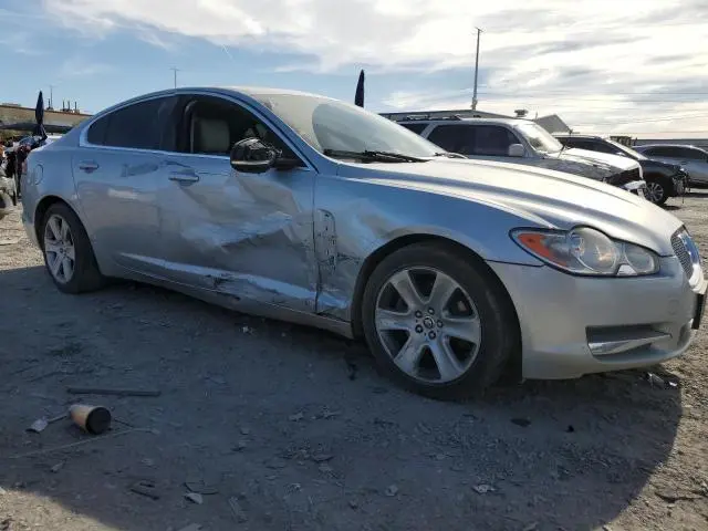 2010 JAGUAR XF LUXURY  