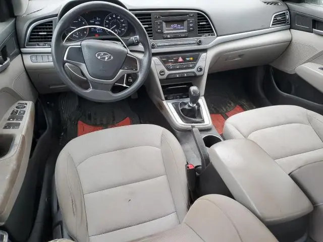 2018 HYUNDAI ELANTRA SE  