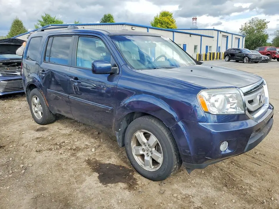 2011 HONDA PILOT EXL  