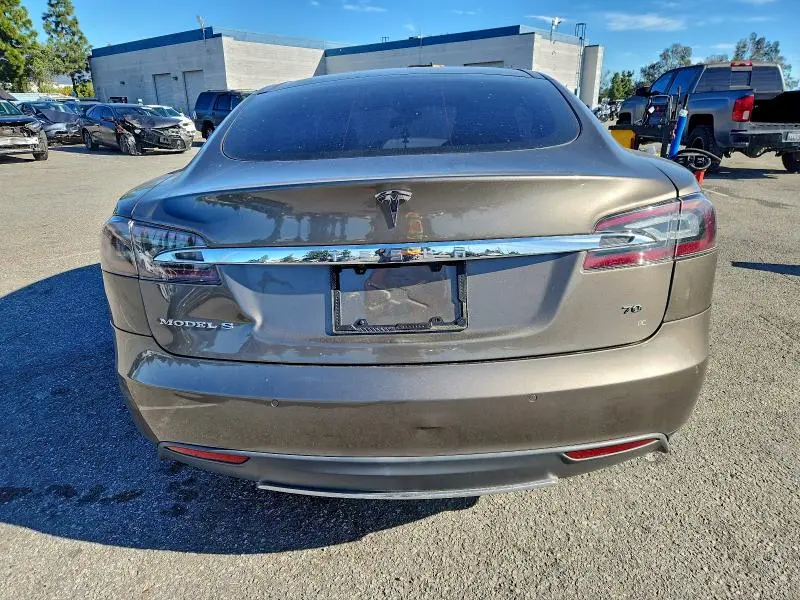 2015 TESLA MODEL S   
