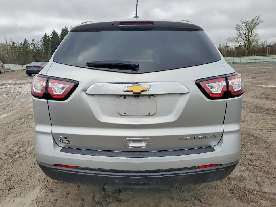 2017 CHEVROLET TRAVERSE LS  