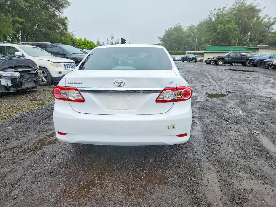 2011 TOYOTA COROLLA BASE  