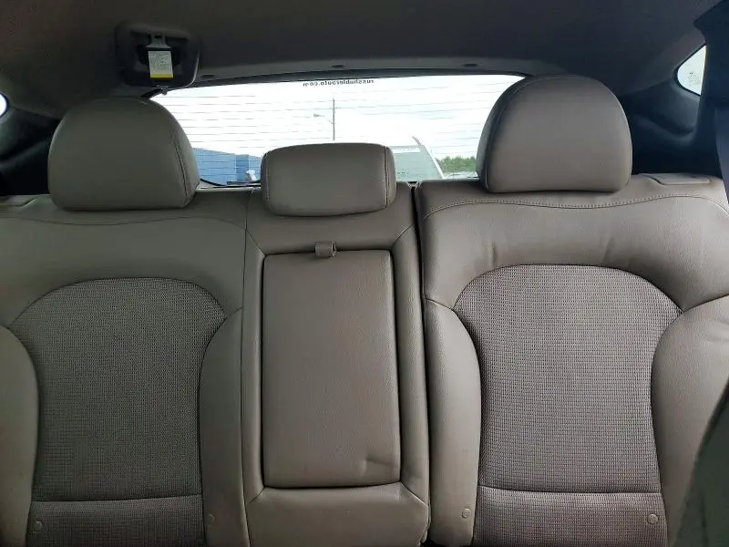 2015 HYUNDAI TUCSON SE  