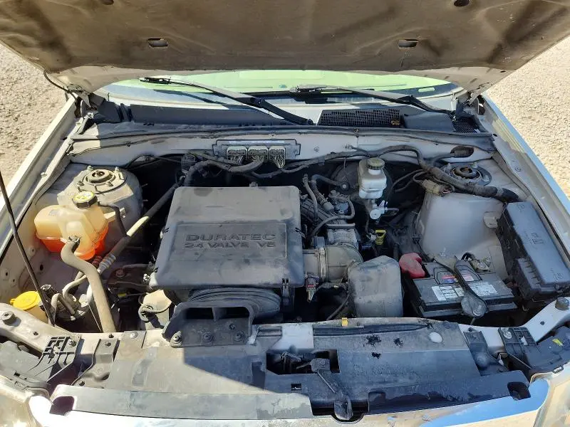 2011 FORD ESCAPE LIMITED  