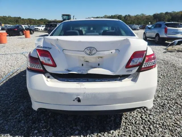 2010 TOYOTA CAMRY SE  