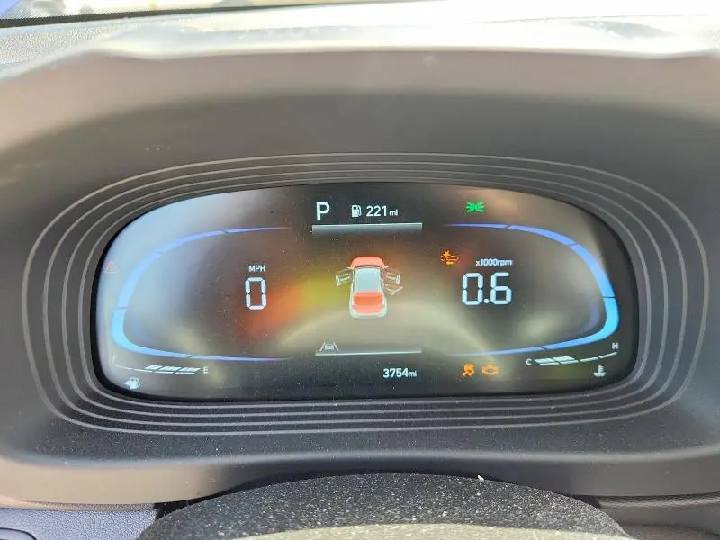 2025 HYUNDAI VENUE SE  