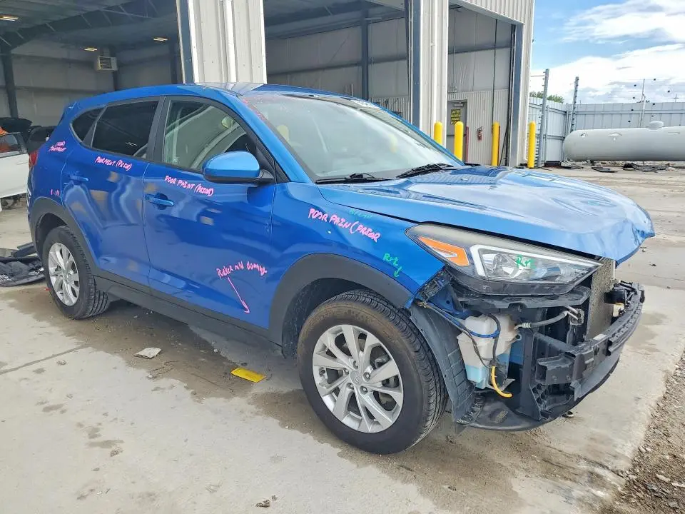2020 HYUNDAI TUCSON SE  
