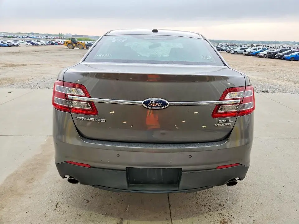 2013 FORD TAURUS SEL  