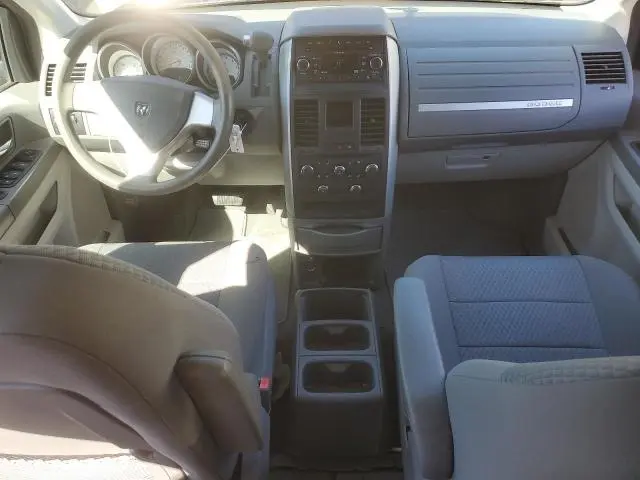 2010 DODGE GRAND CARAVAN SE  