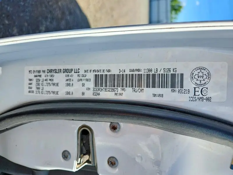2014 RAM 3500 SLT  