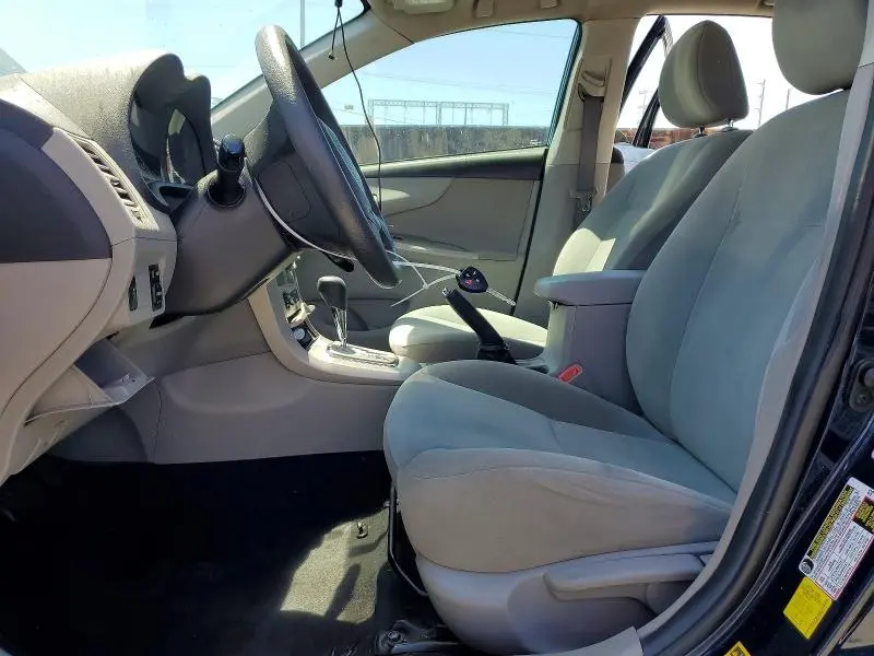 2012 TOYOTA COROLLA LE  