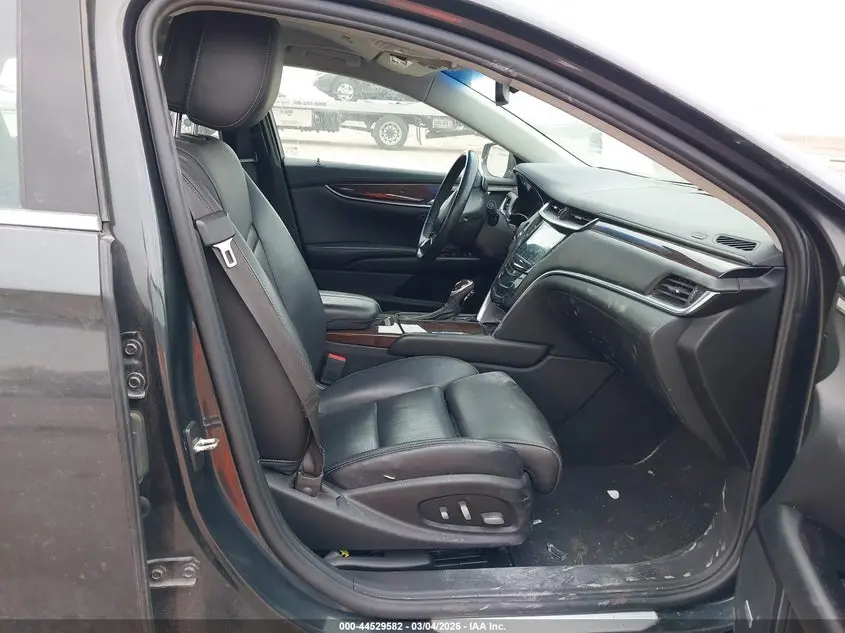 2013 CADILLAC XTS LUXURY