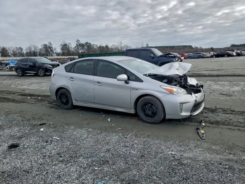2014 TOYOTA PRIUS   